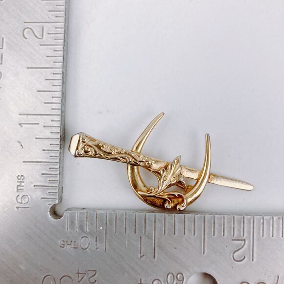Vintage Mid Century Gold Tone Scimitar Crescent Leaf Sword Fraternal Brooch Pin - Picture 8 of 12